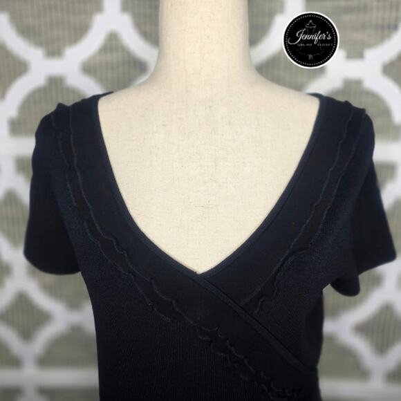 Cable and Gauge Black Double Silk Chiffon Ruffle Short Sleeve Sweater Top Medium - Picture 4 of 10